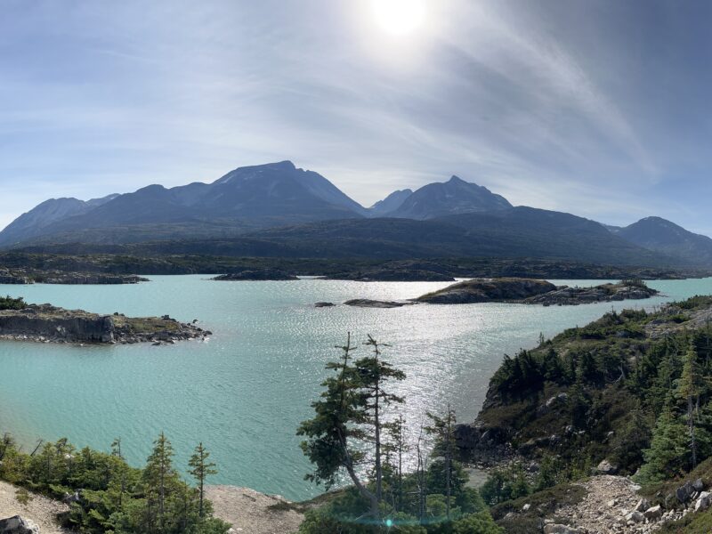 Clear day in the White Pass