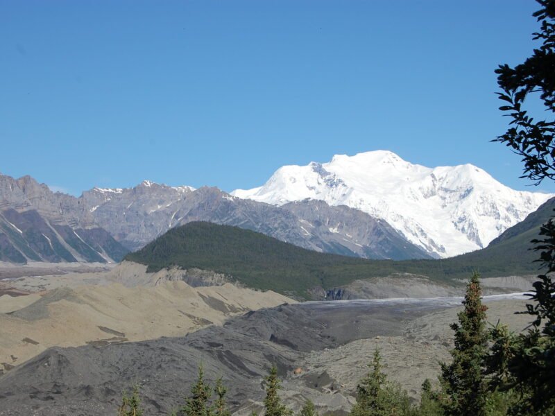 Hiking the Root Glacier Trail from Kennecott